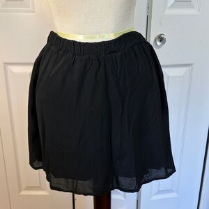Brandy & Melville Black Flowy Mini Skirt one size fits small
